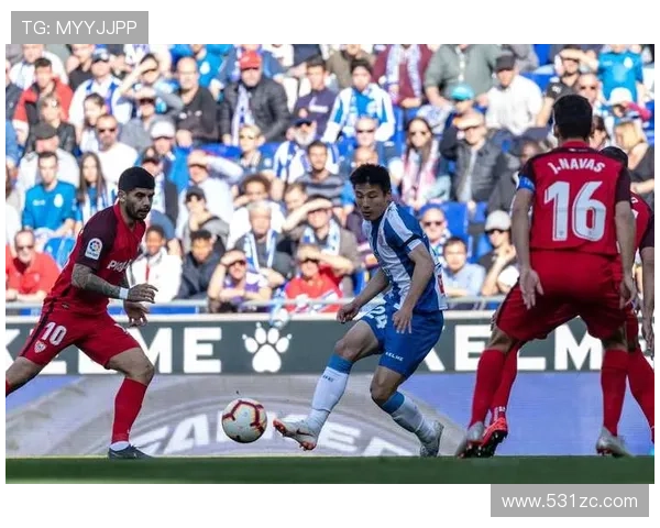 西甲第11轮阿拉维斯主场迎战西班牙人双方势均力敌激烈对决